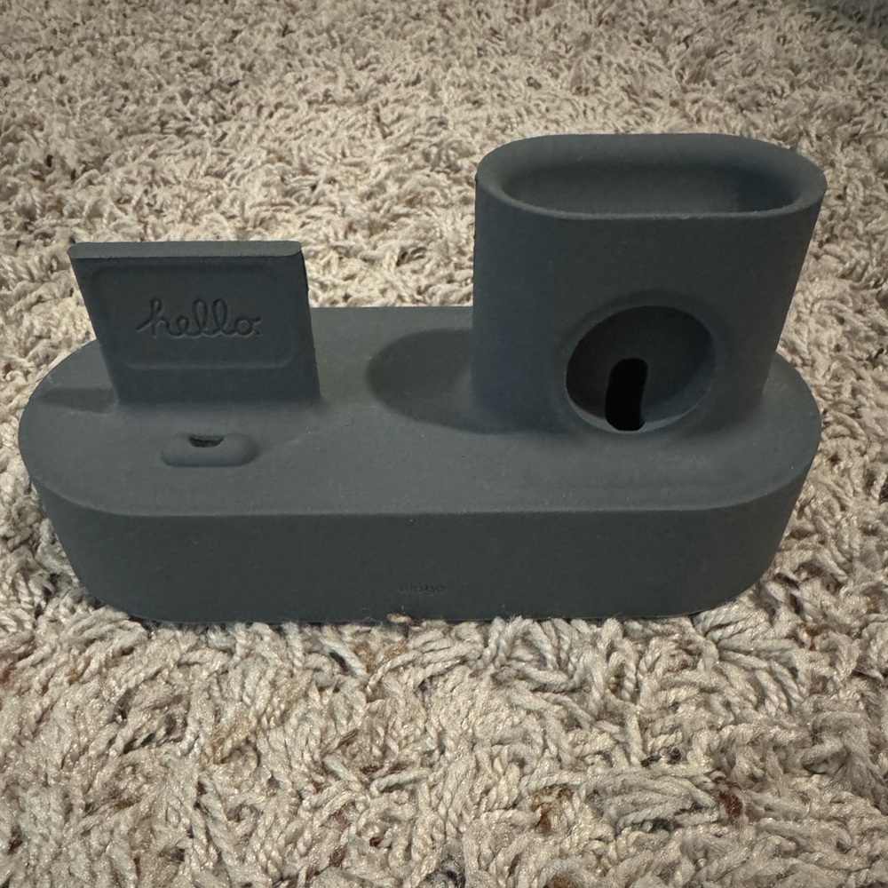 elago 3 in 1 Charging Station for Apple Products